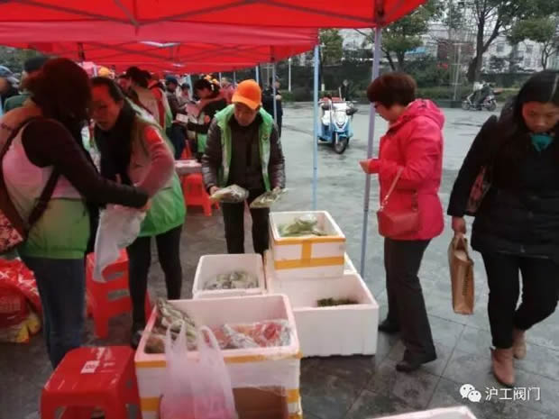 �Ϻ������y�T�S���F���ӡ��ۡ����� �С���ů�����½M��־Ը�߷���(w��)��ӣ��D4��