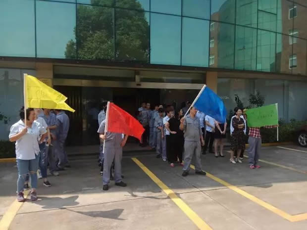 �Ϻ������y�T�S���ľ������P�ഺ���|��չ��ӣ��D5��